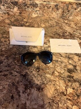 Michael Kors Black Women's Oversized Pilot Sunglasses